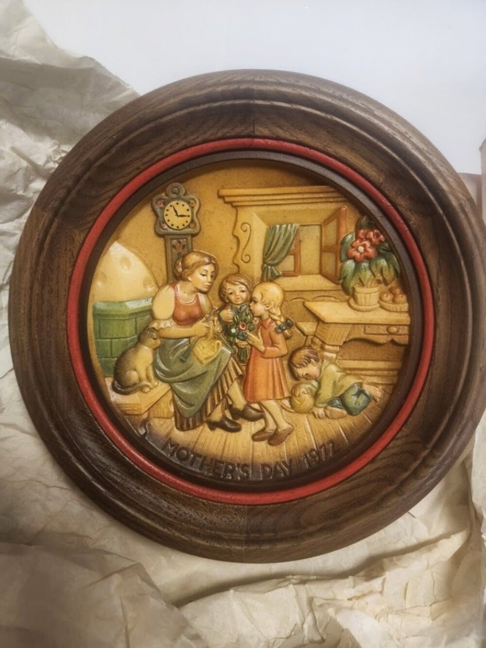 ANRI Ferrandiz Vintage 1972 Mothers Day Carved Wood Collectible Plate from Italy